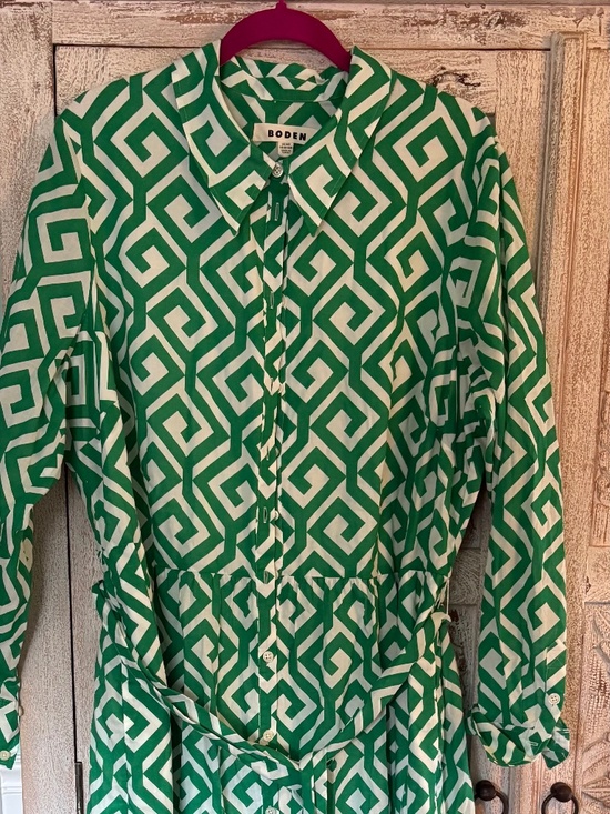 Boden Dresses & Skirts - Gorgeous Boden Green Geo pattern Cotton Maxi dress